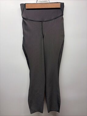 Lululemon Women's Leggings Size 4 Two-Tone Ribbed Base Pace High-Rise Tight 25"